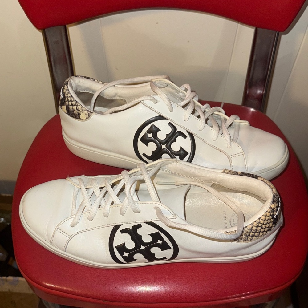 Tory Burch White Sneakers with Black Logo and Snakeskin Detail